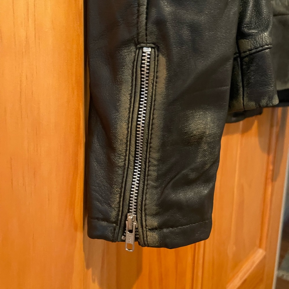 Leather Moto Jacket - Black Distressed - Sz L - Picture 4 of 13